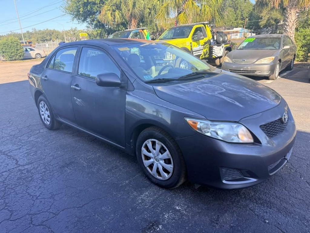 2010 Toyota Corolla Base's photo