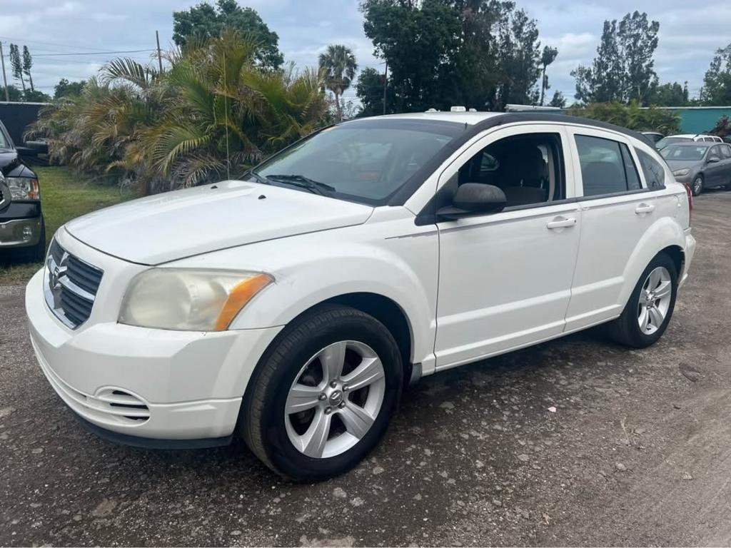 2010 Dodge Caliber SXT's photo